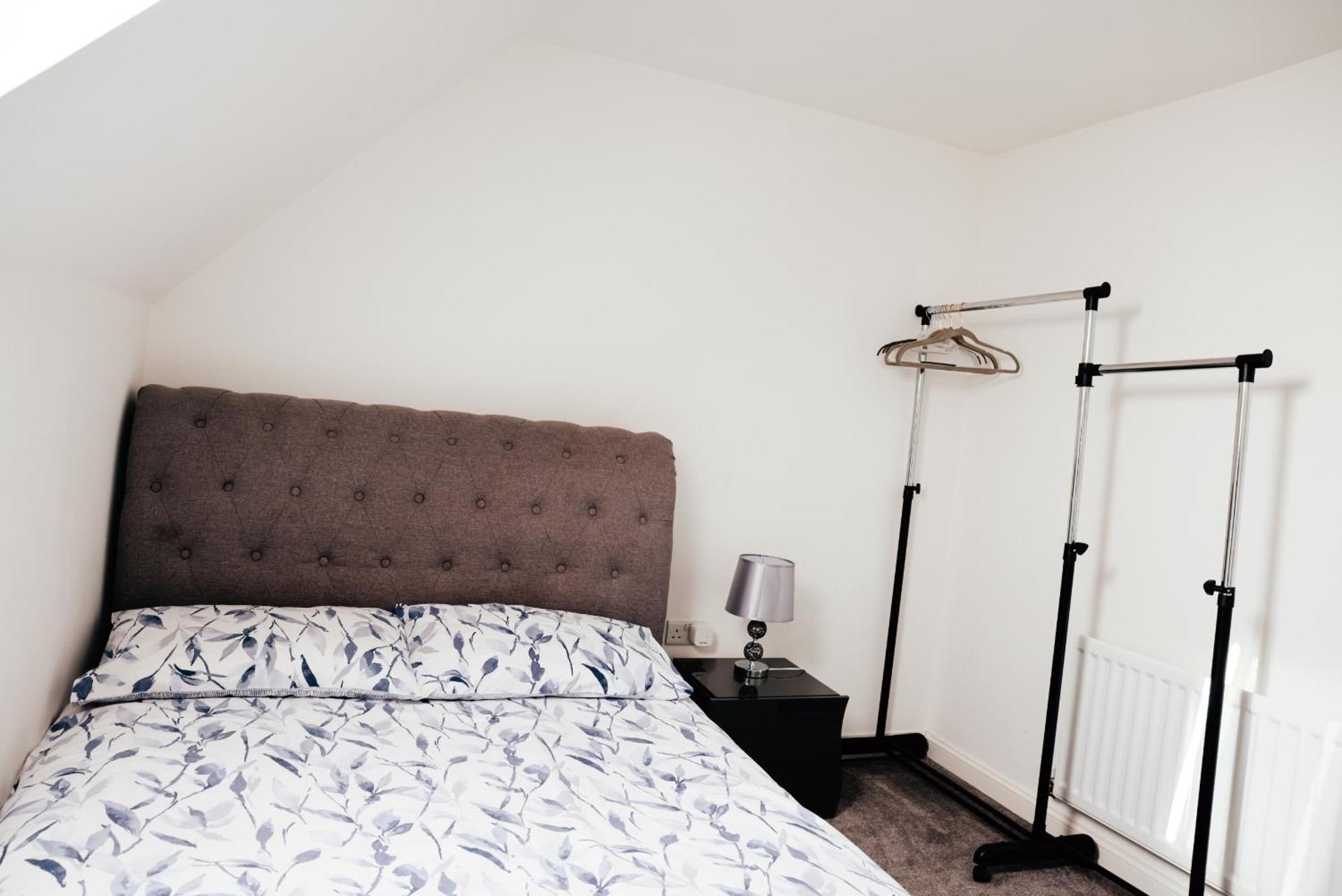 בריסטול Stunning Two-Bedroom Apartment At A3Ree, Free Parking, Near Cribbs Causeway Mall מראה חיצוני תמונה